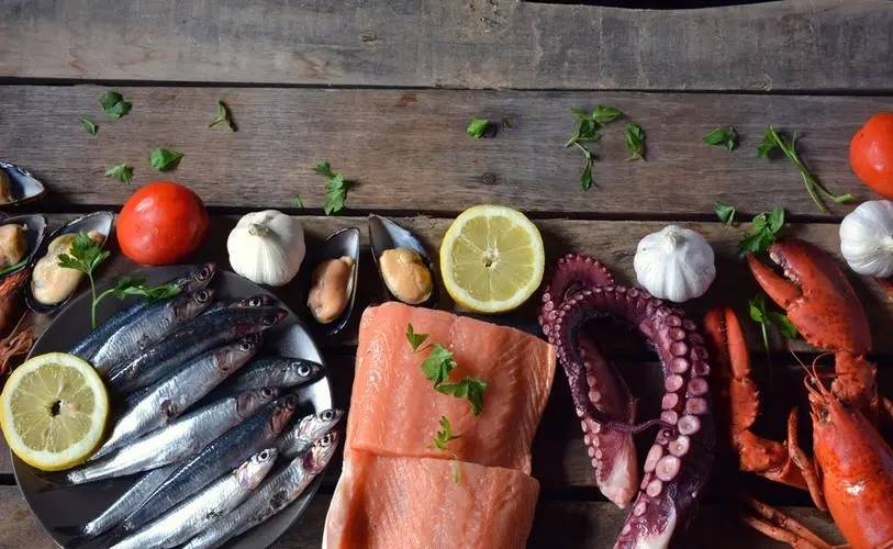 物流運輸一噸水果要多少錢，水果物流運輸價格表單[詳細(xì)價格]