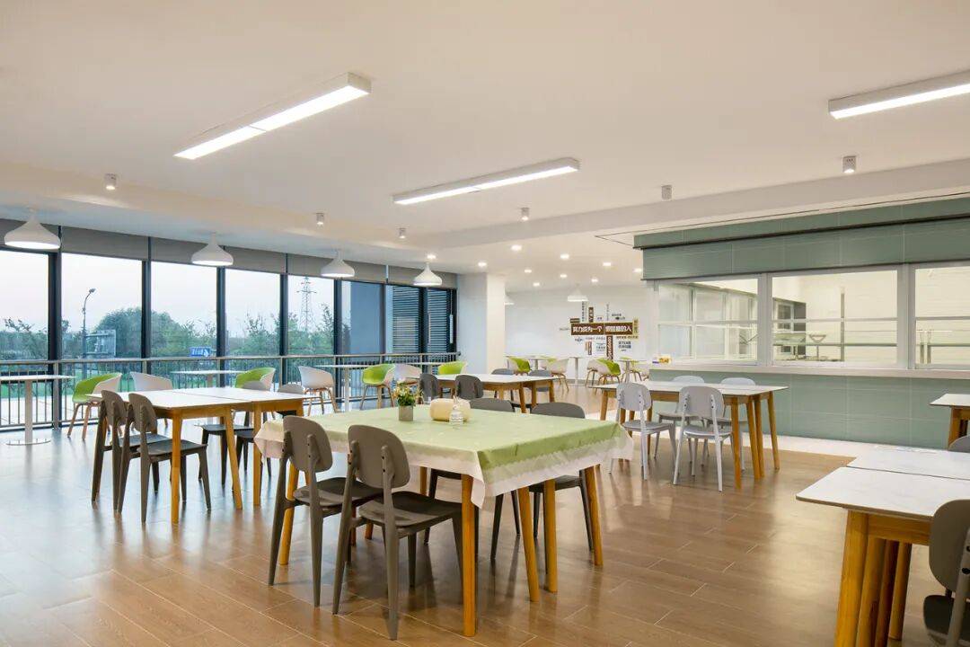 金螳螂 | 南京大學(xué)蘇州附屬幼兒園、小學(xué)、中學(xué)