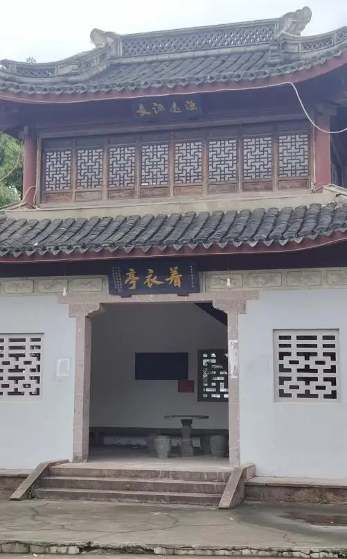 大學(xué)生寫家史｜三代人的田埂與遠(yuǎn)方