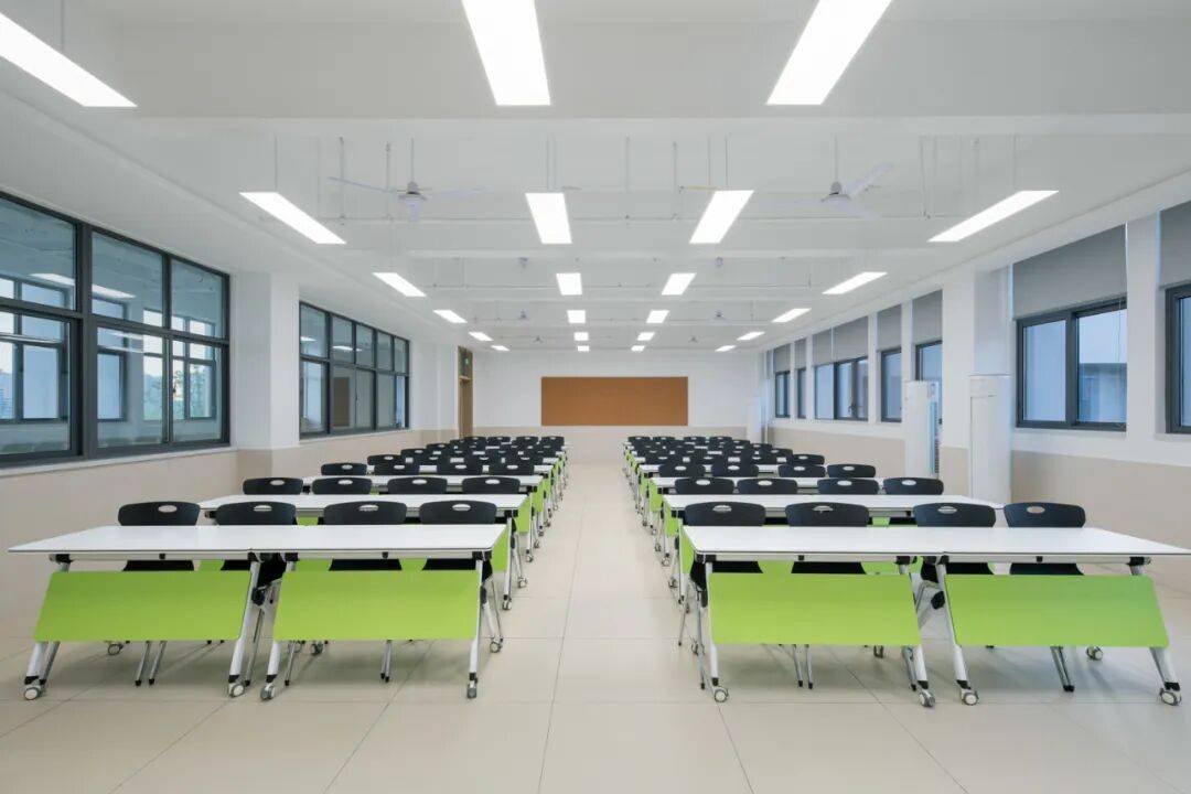 金螳螂 | 南京大學(xué)蘇州附屬幼兒園、小學(xué)、中學(xué)