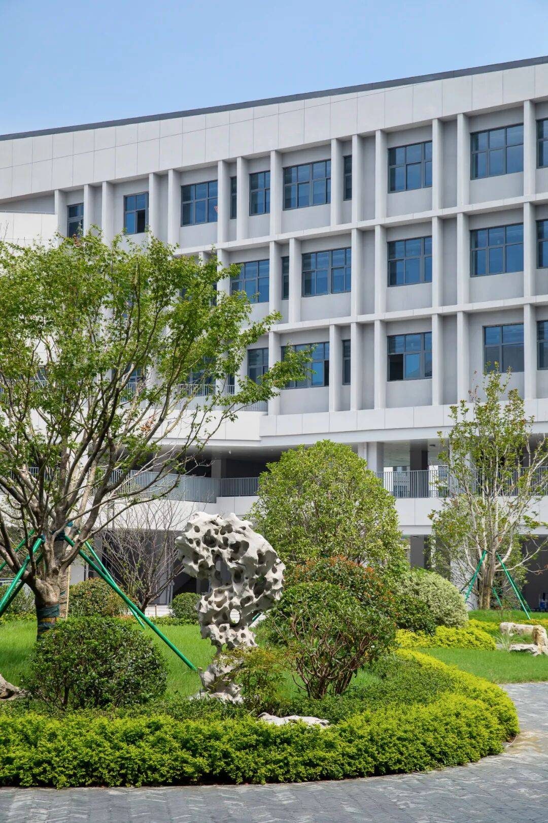 金螳螂 | 南京大學(xué)蘇州附屬幼兒園、小學(xué)、中學(xué)