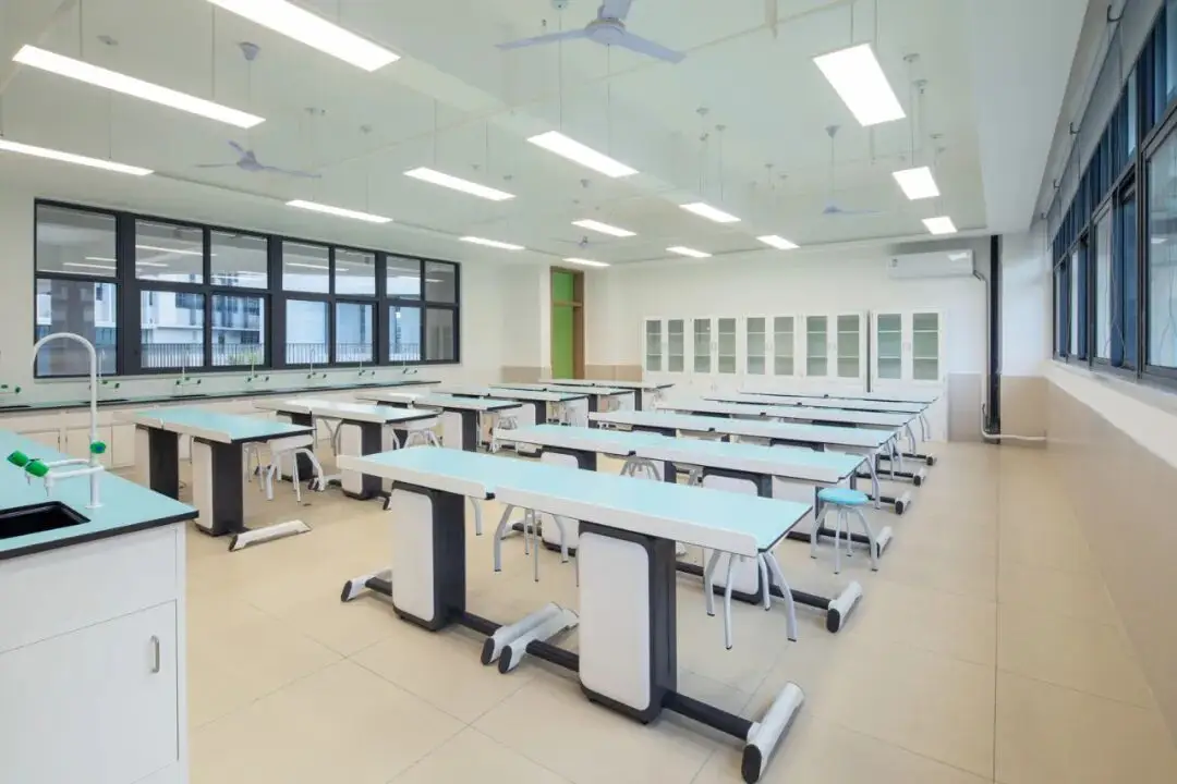 金螳螂 | 南京大學(xué)蘇州附屬幼兒園、小學(xué)、中學(xué)